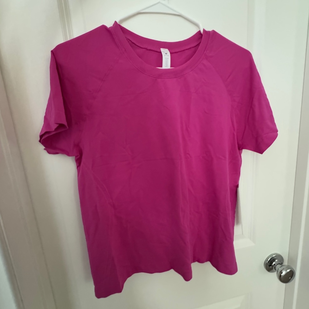 NWT CRZ YOGA Pink Short Sleeve T-Shirt